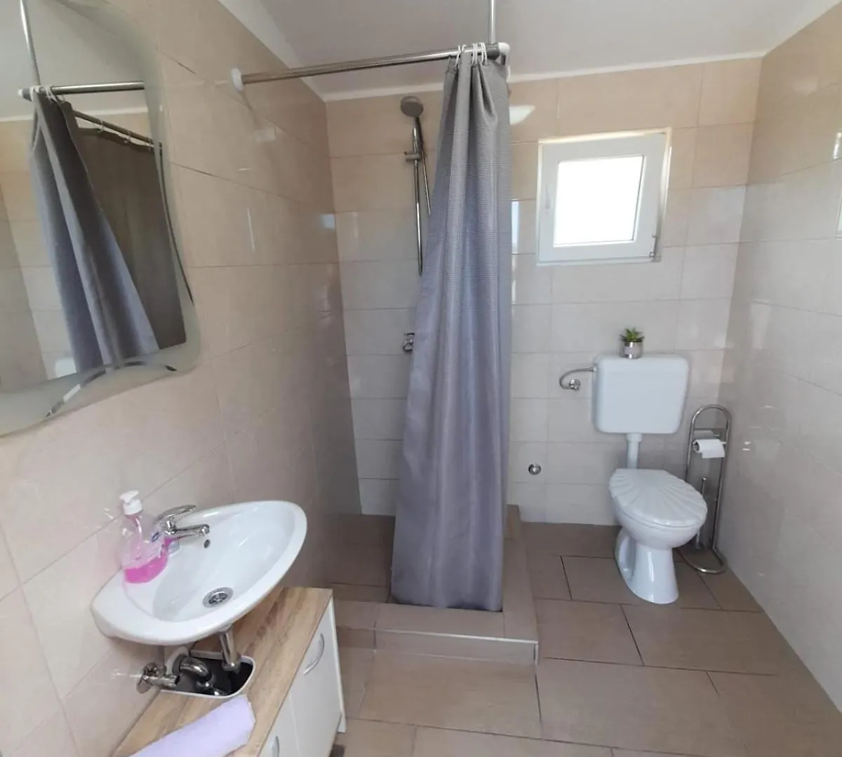 Holiday home Holiday Spa House Strenja Sukosan